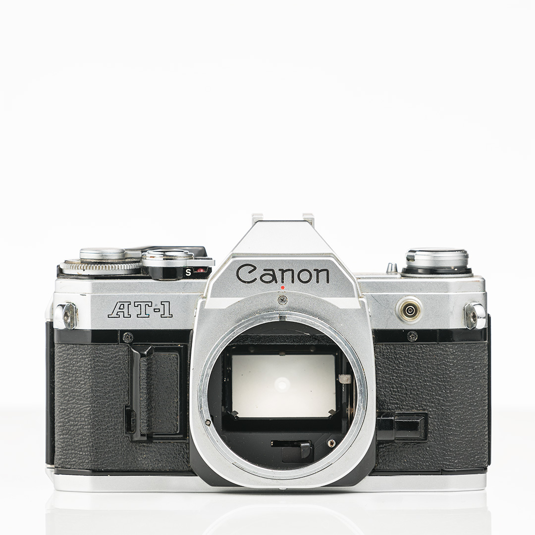 Canon AT-1 (1976)