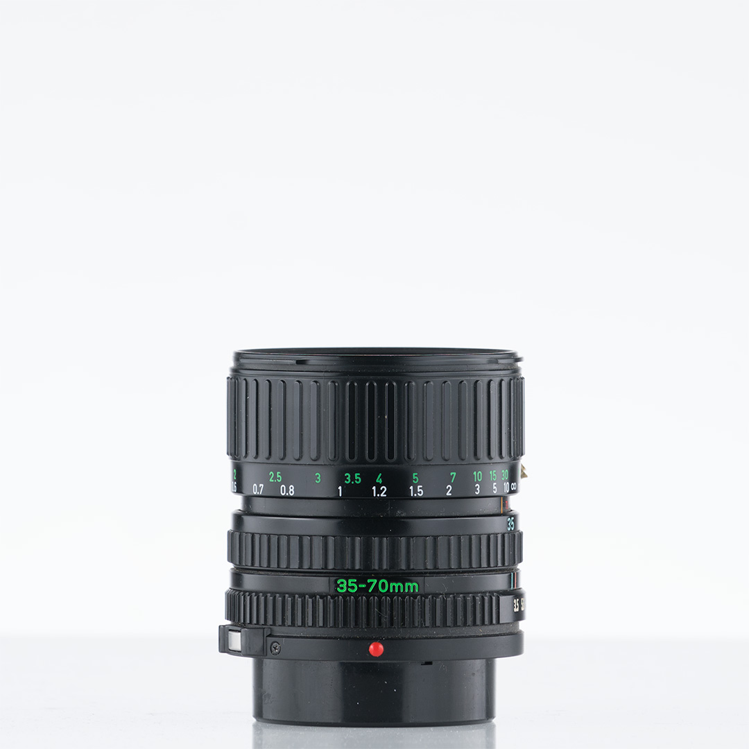 Canon New FD 35-70mm f/3.5-4.5 