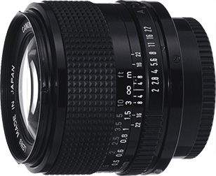 Canon New FD 28mm f/2 